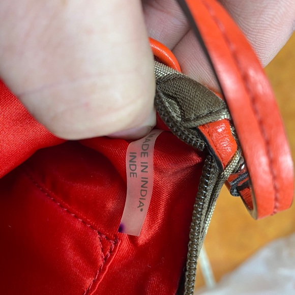 Coach clutch wristlet purse - Picture 5 of 6